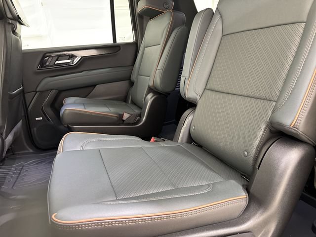 New 2026 GMC Yukon XL AT4 w/ AT4 Premium Plus Package AWD/4WD image 26