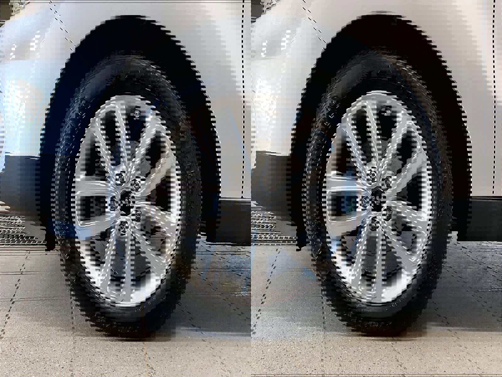 Used 2019 Kia Soul + w/ Audio Package FWD image 7