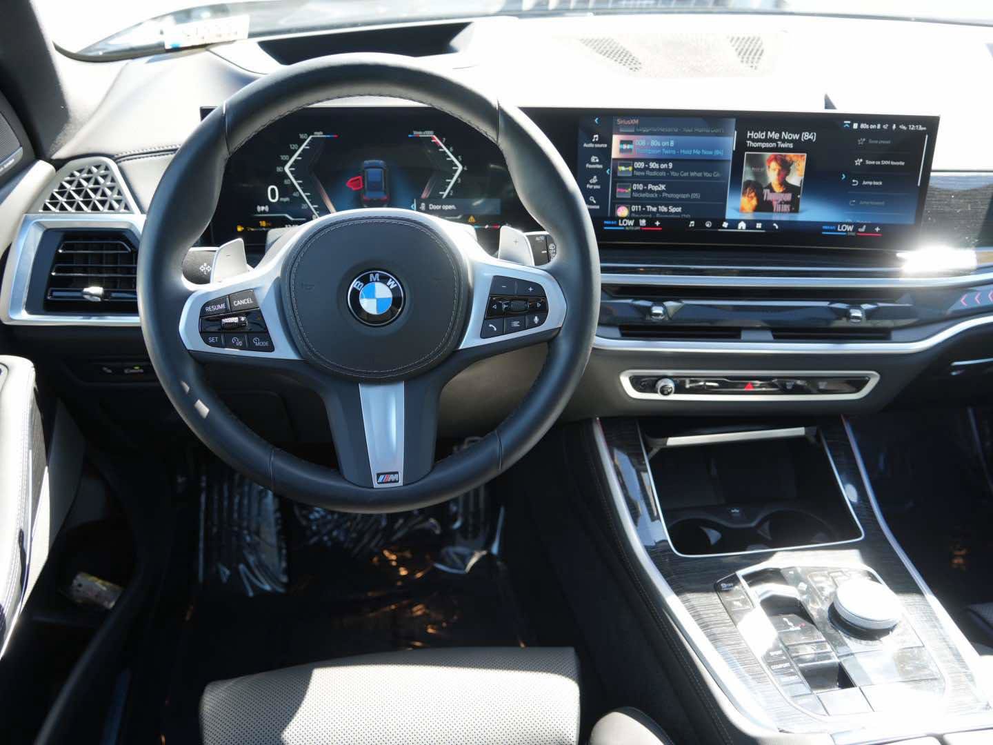 Used 2026 BMW X5 sDrive40i w/ M Sport Package RWD image 8