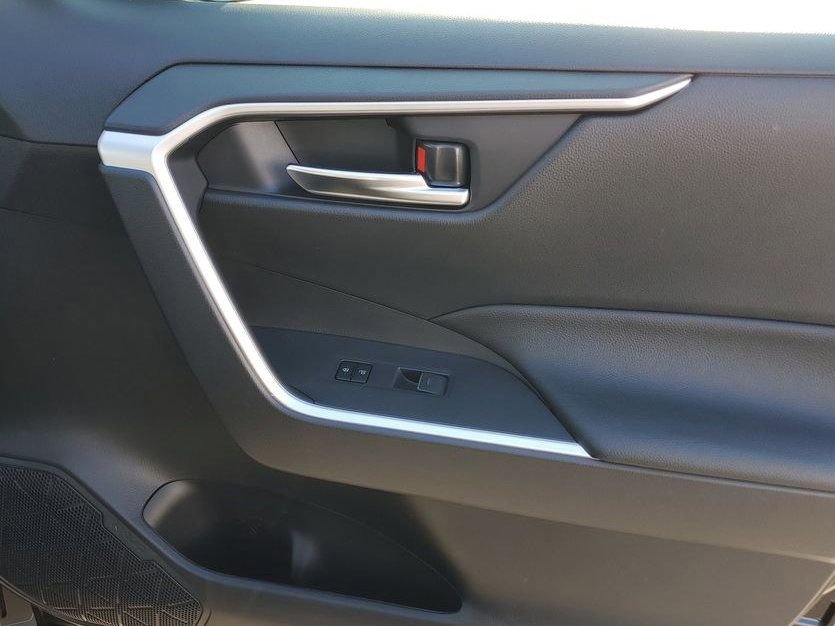 New 2025 Toyota RAV4 XLE image 32