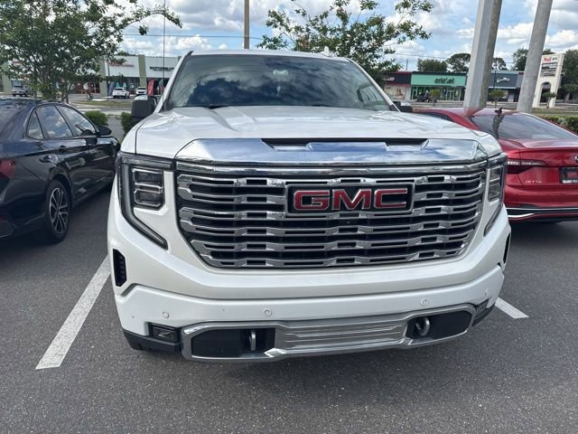 Used 2023 GMC Sierra 1500 Denali AWD/4WD image 2