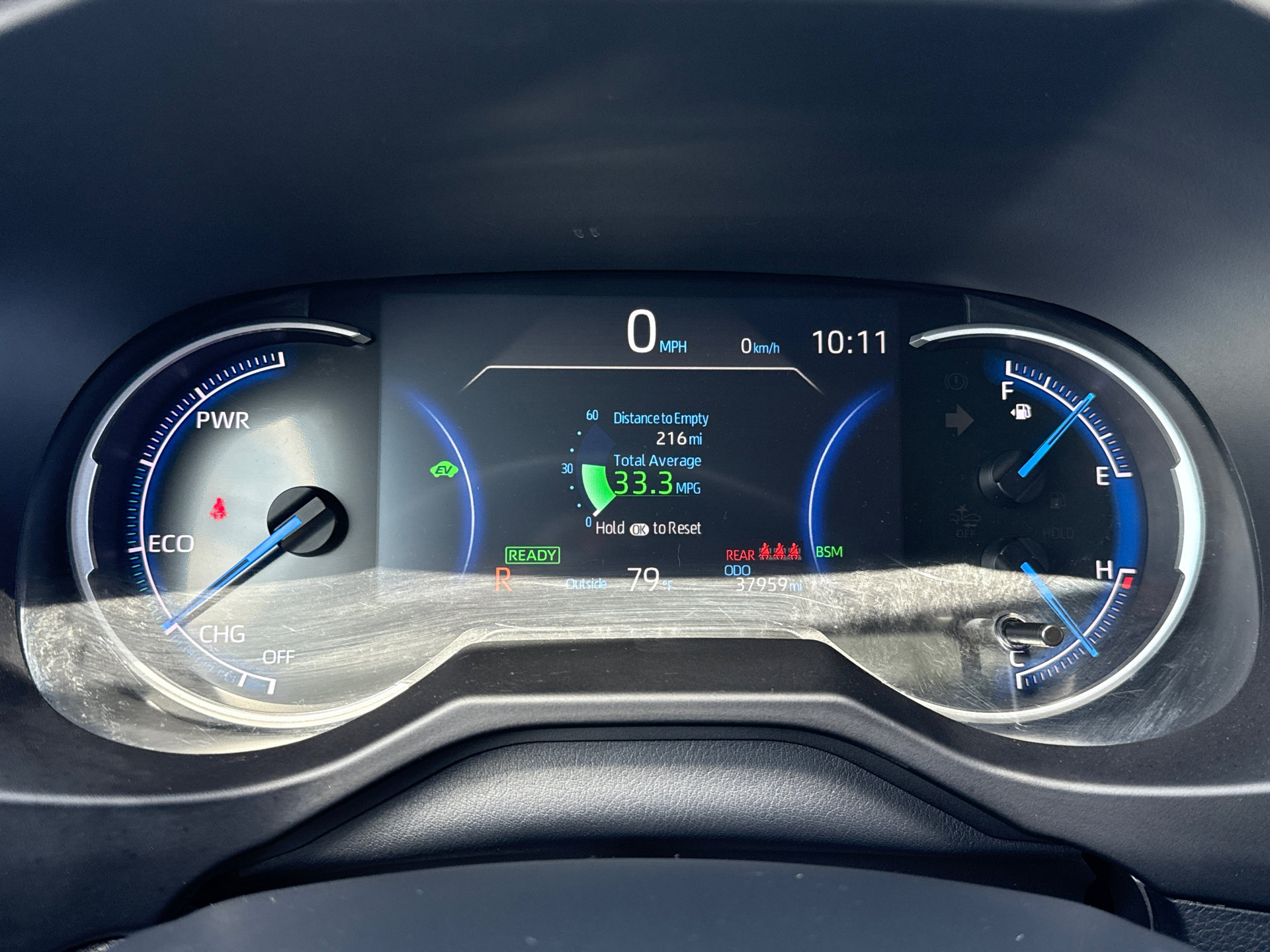 Used 2015 Toyota RAV4 XLE image 32