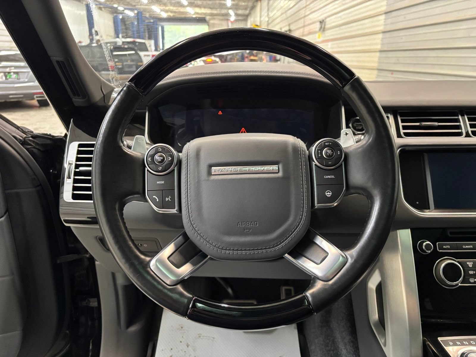 Used 2016 Land Rover Range Rover LWB SV Autobiography AWD/4WD image 13