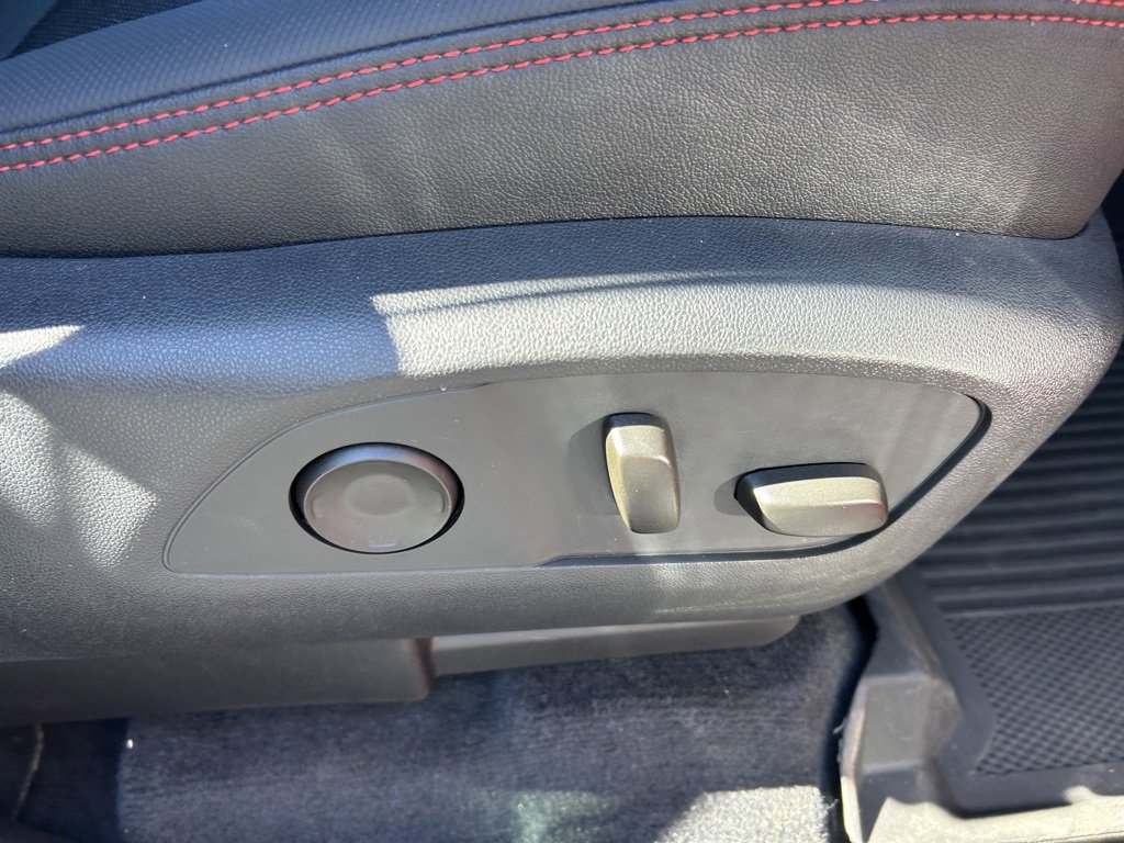 Used 2024 Chevrolet Traverse RS w/ LPO, Floor Liner Package image 57