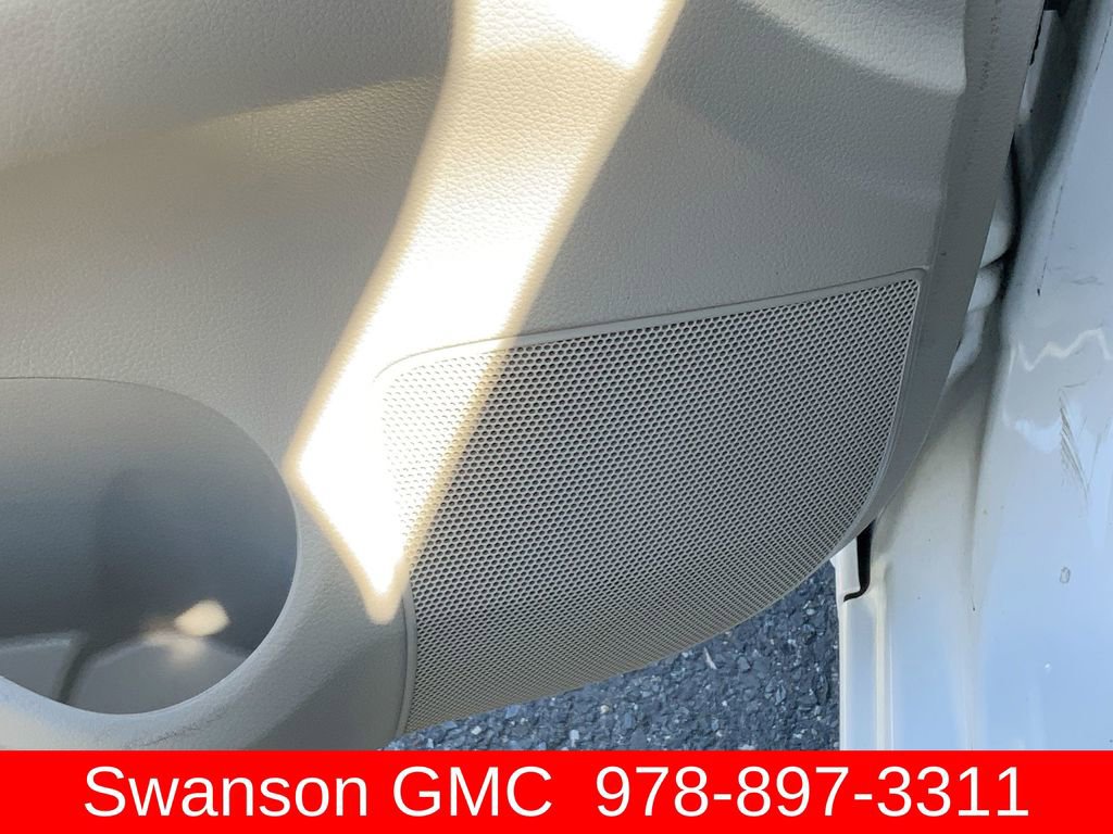 Used 2016 Nissan Sentra S image 22