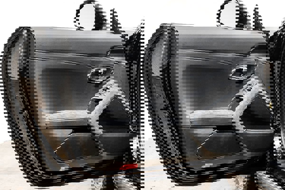 Used 2014 Porsche 911 GT3 w/ Sound Package Plus image 31