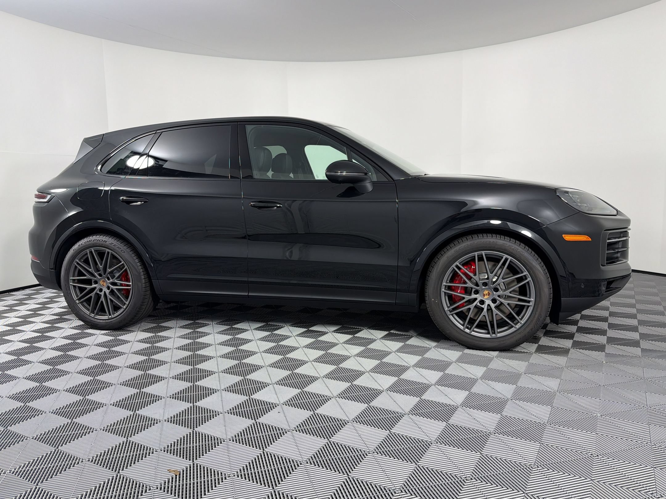 New 2026 Porsche Cayenne S AWD/4WD image 11