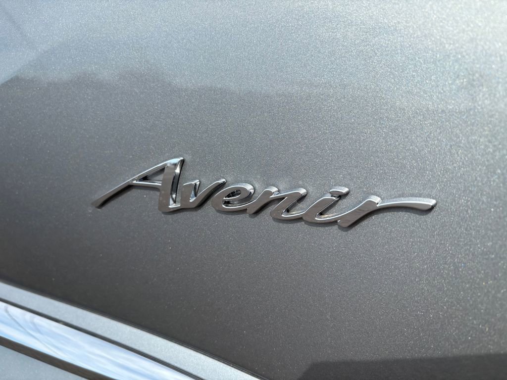 New 2026 Buick Envision Avenir image 10