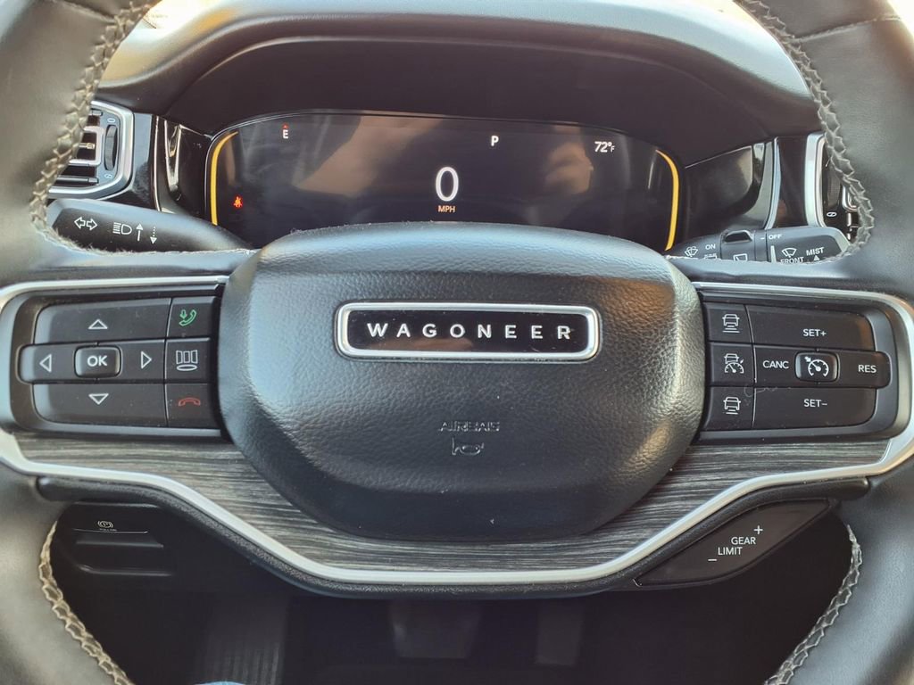 Used 2022 Jeep Wagoneer Series III w/ Rear Seat Video Group 1 image 20