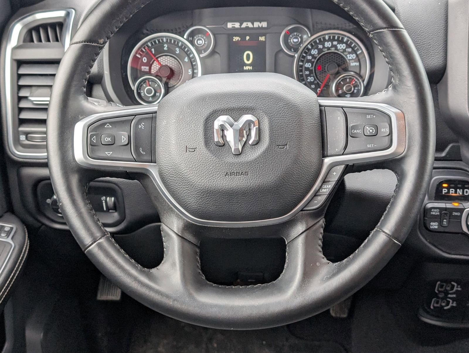 Used 2024 RAM 2500 Big Horn w/ Sport Appearance Package image 12