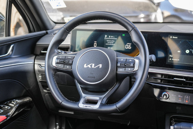 Used 2026 Kia K5 GT-Line w/ GT-Line Red Interior Package FWD image 16