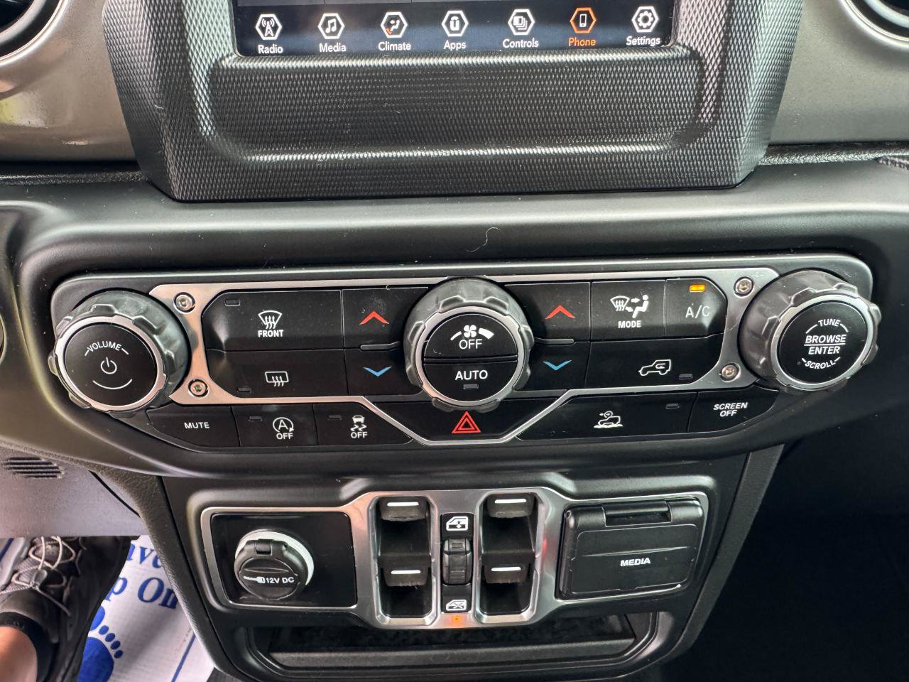 Used 2021 Jeep Gladiator Sport AWD/4WD image 39