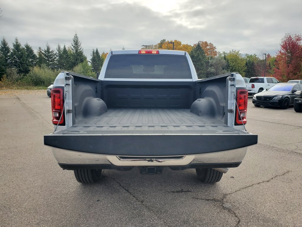 Used 2026 RAM 2500 Big Horn AWD/4WD image 8