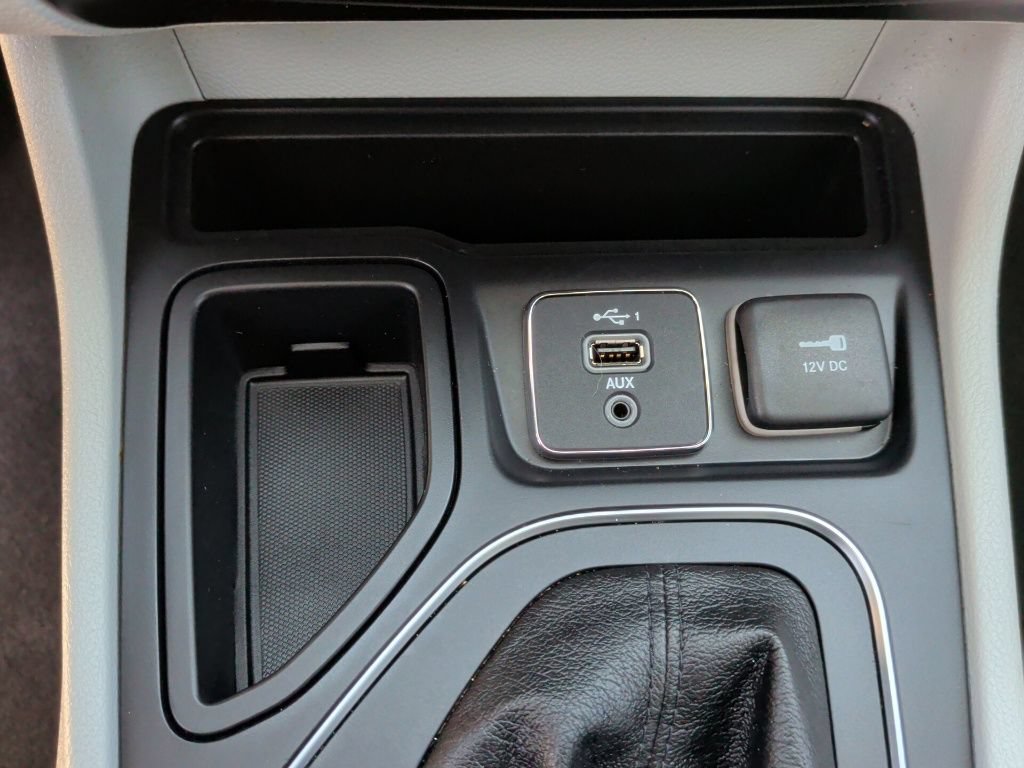 Used 2020 Jeep Cherokee Latitude Plus FWD image 27
