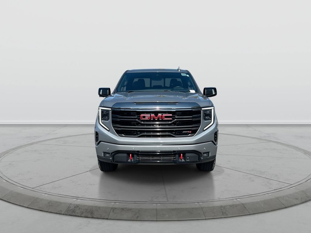 Used 2023 GMC Sierra 1500 AT4 w/ Technology Package AWD/4WD image 3