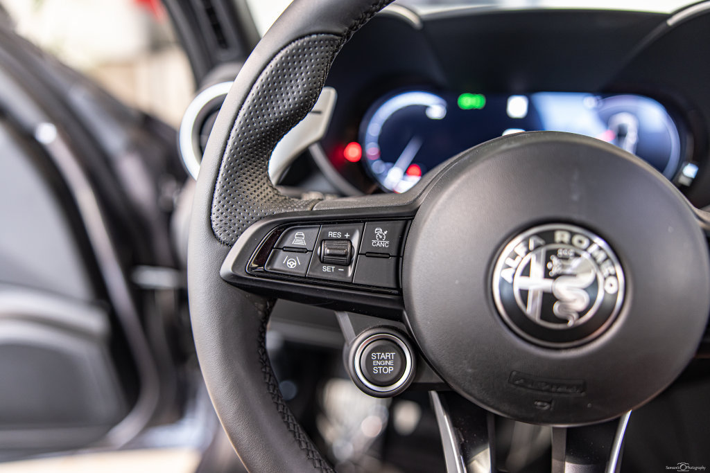 New 2026 Alfa Romeo Giulia AWD w/ Driving Assist Package image 25