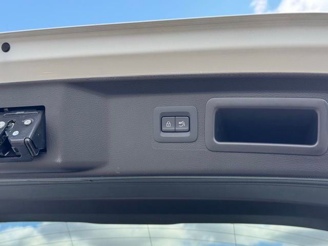 Certified 2025 MAZDA CX-50 AWD 2.5 Turbo w/ Weather Package image 41