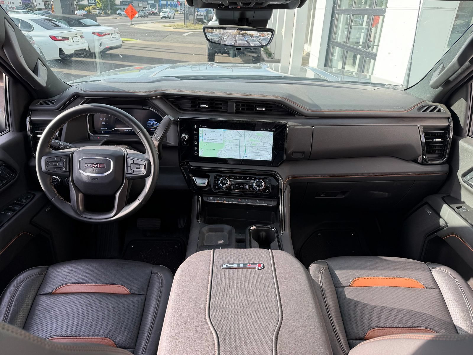 Used 2025 GMC Sierra 2500 AT4 w/ AT4 Premium Plus Package AWD/4WD image 5