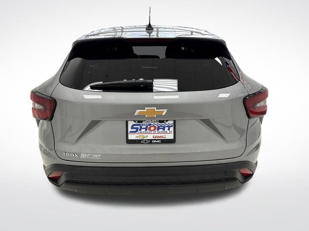 New 2026 Chevrolet Trax LS image 5