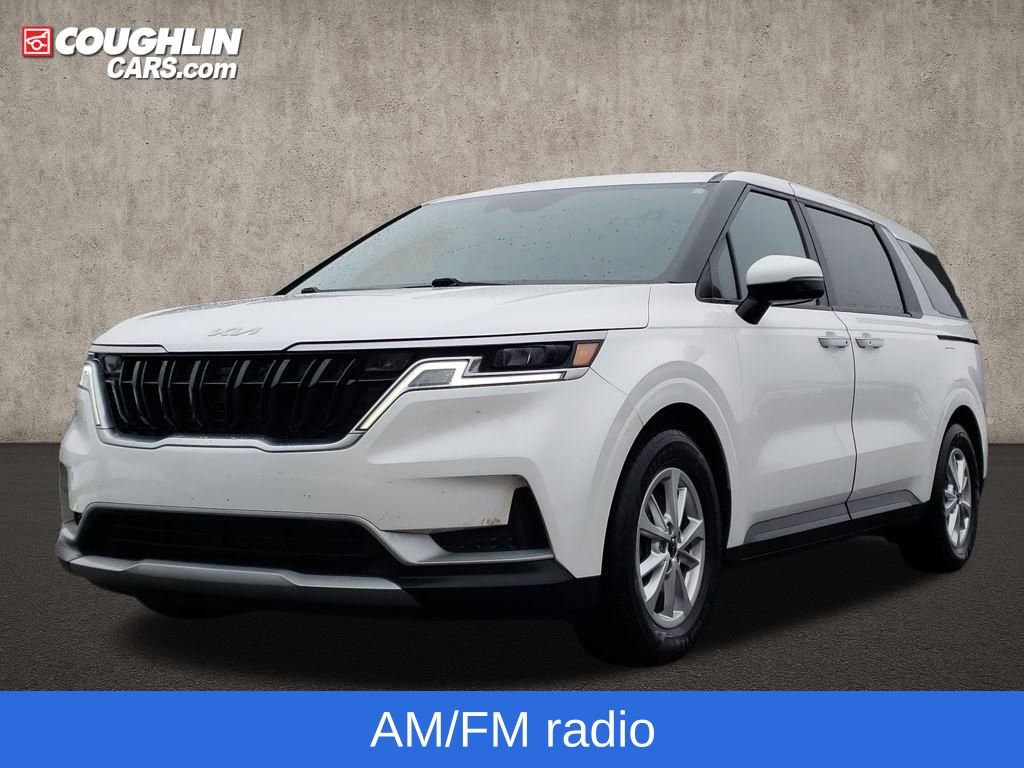 Used 2022 Kia Carnival LX image 4