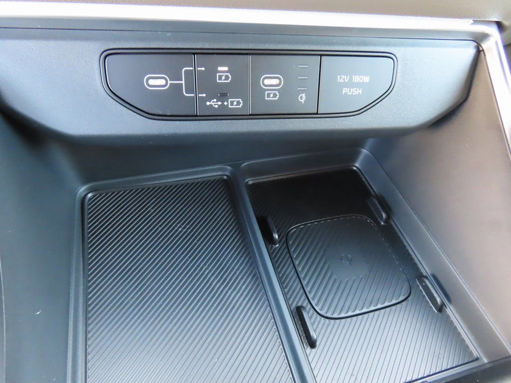 New 2026 Kia Carnival EX image 11