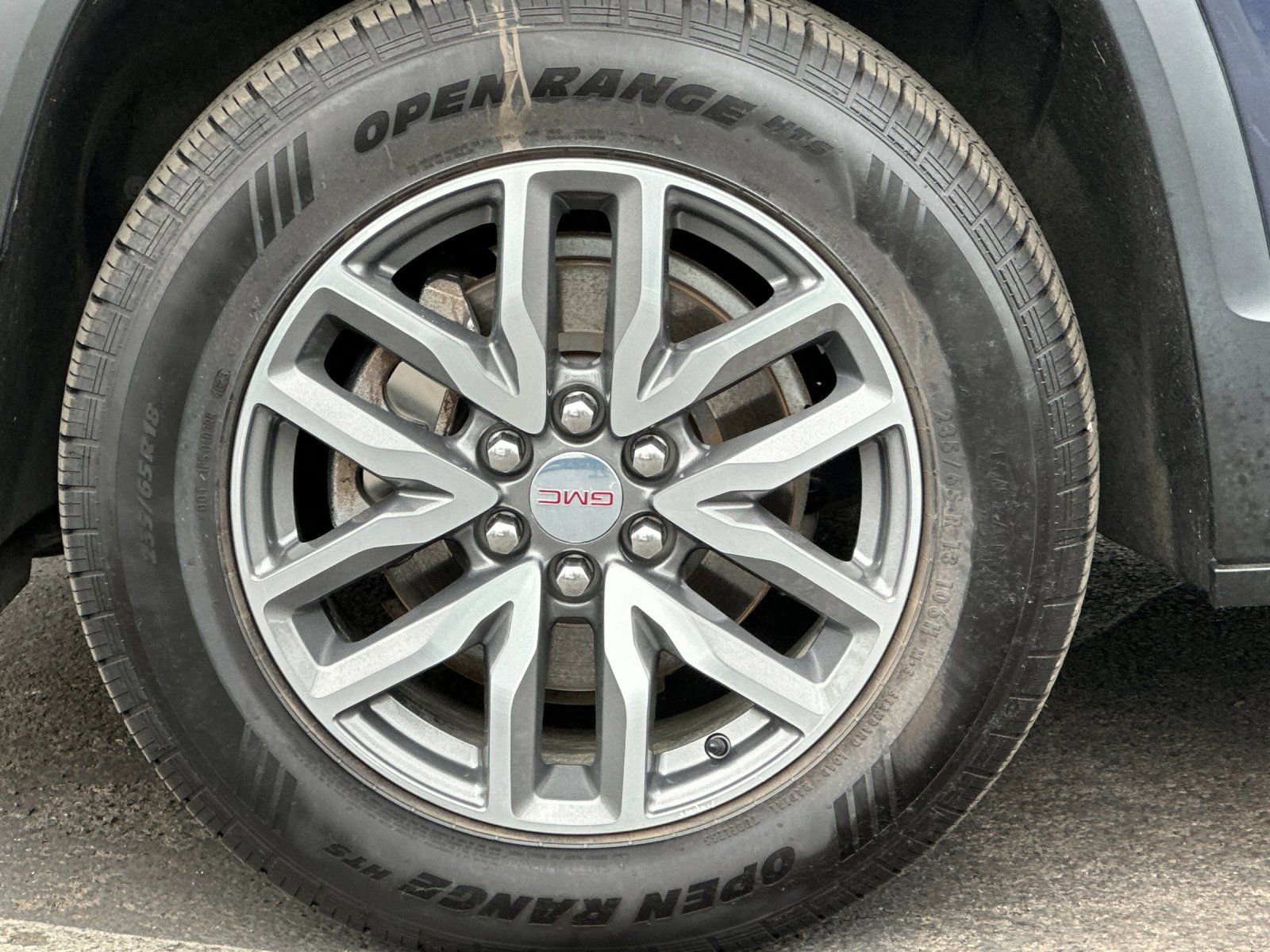 Used 2019 GMC Acadia SLE w/ Driver Alert Package I AWD/4WD image 26