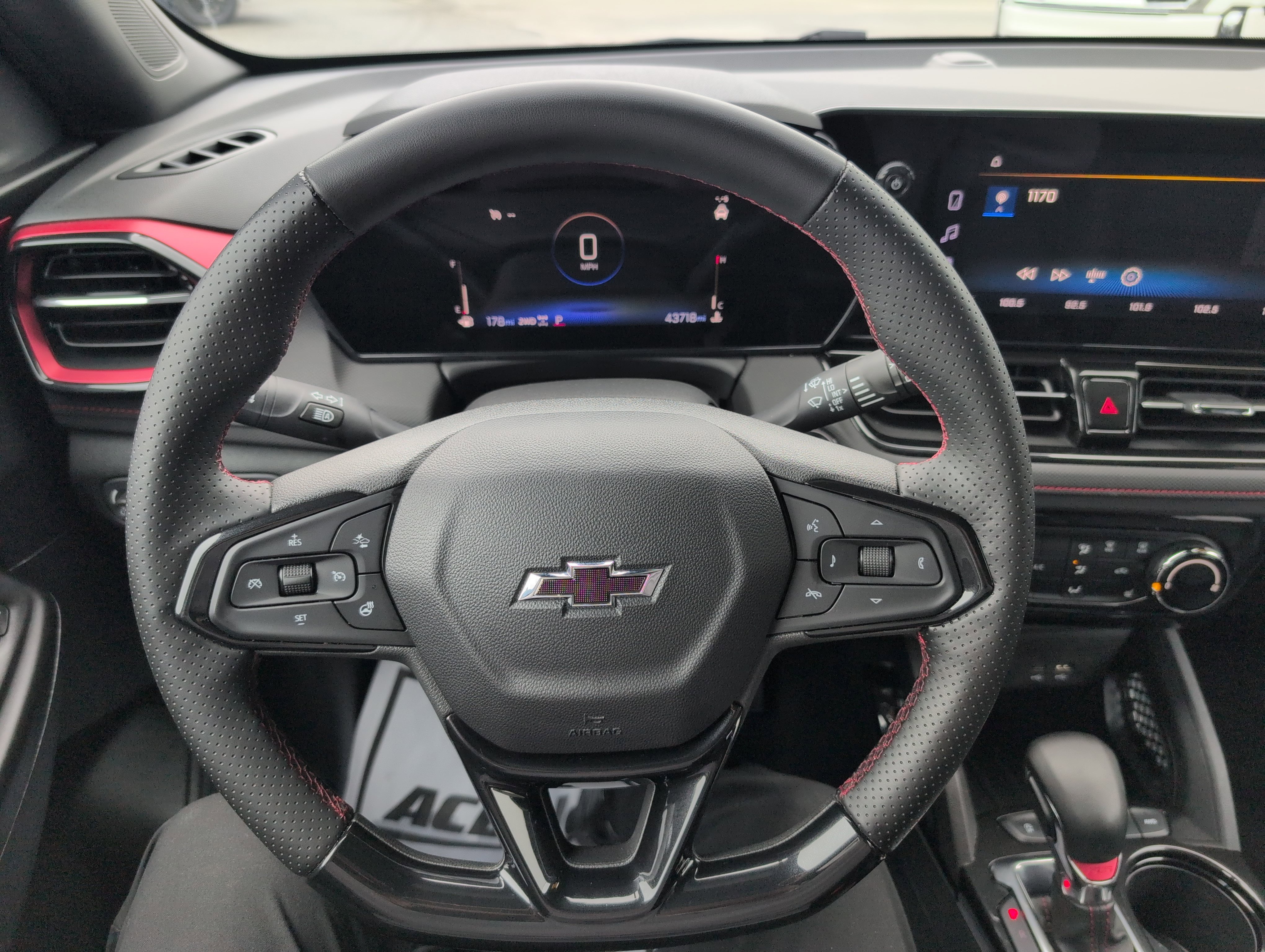 Used 2024 Chevrolet TrailBlazer RS image 18