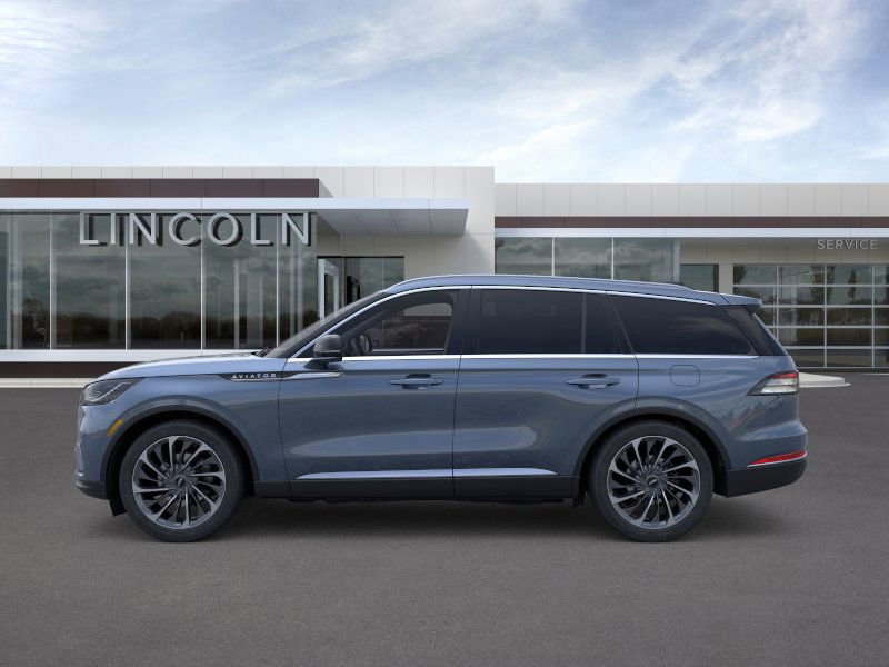 New 2025 Lincoln Aviator Reserve w/ Luxury Package image 3