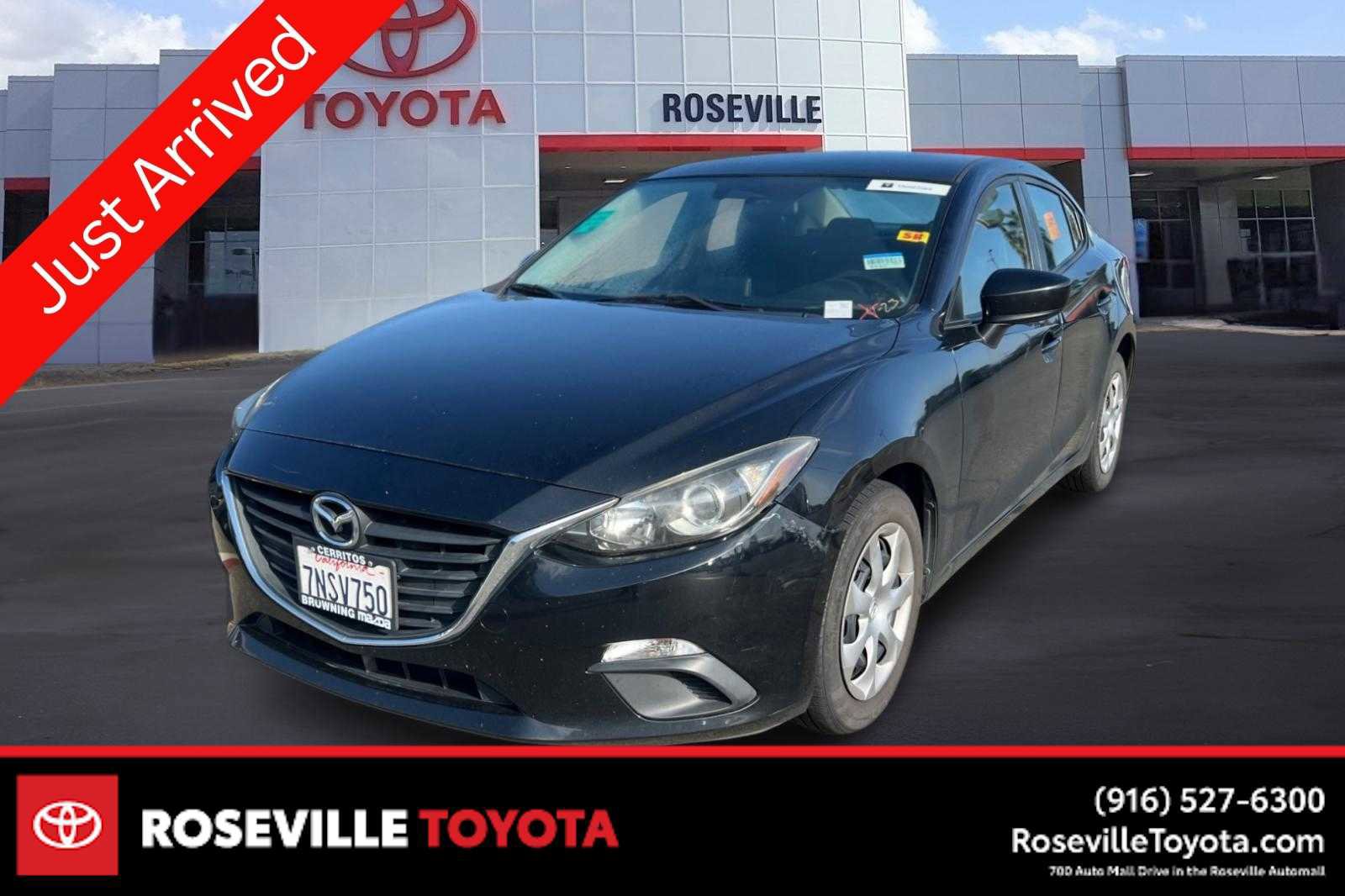Used 2016 MAZDA MAZDA3 i Sport FWD image 1