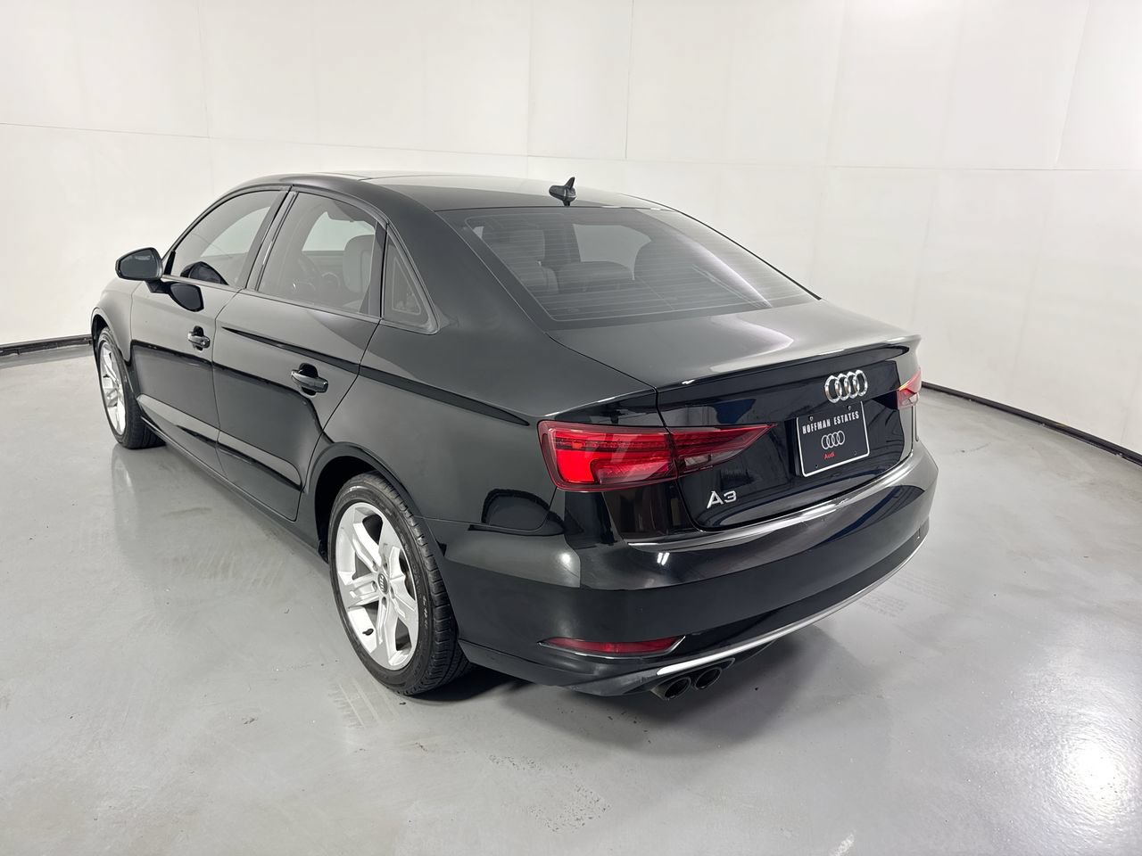 Used 2017 Audi A3 2.0T Premium FWD image 5