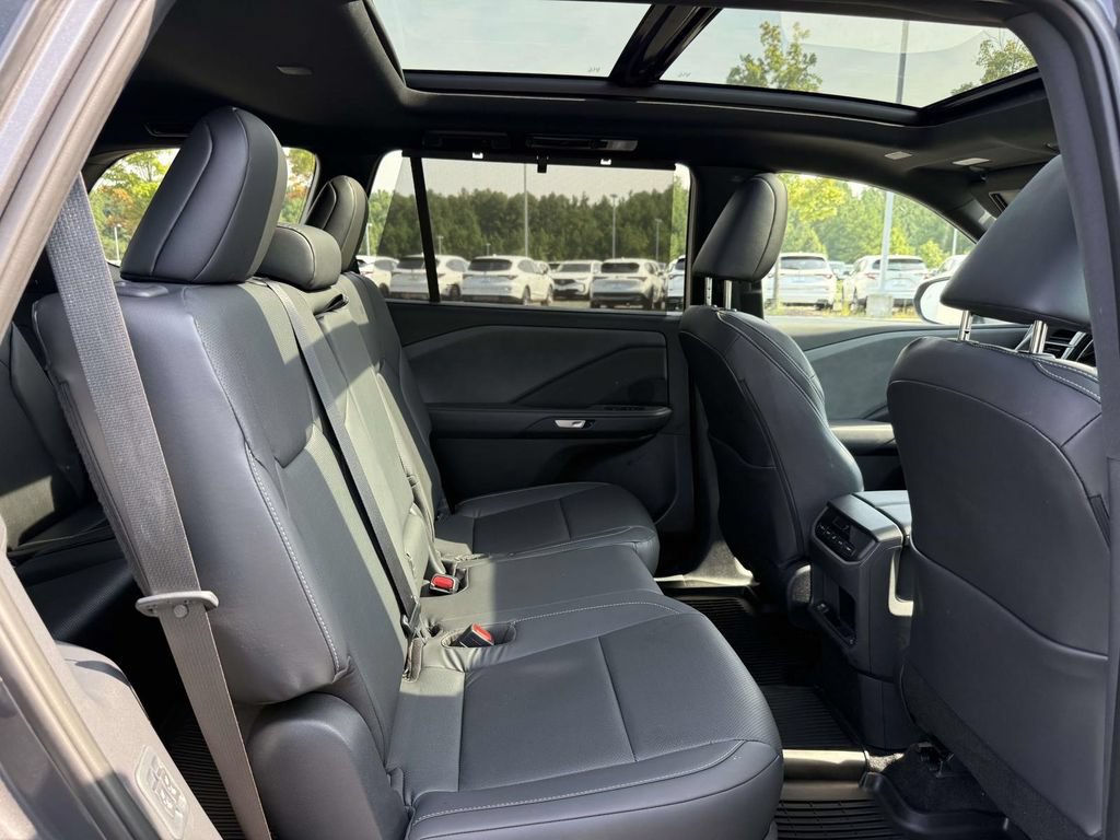 Used 2025 Lexus TX 350 AWD w/ Technology Package image 17