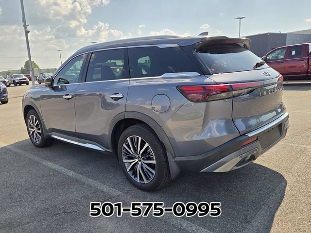 Used 2023 INFINITI QX60 Sensory w/ Vision Package FWD image 3