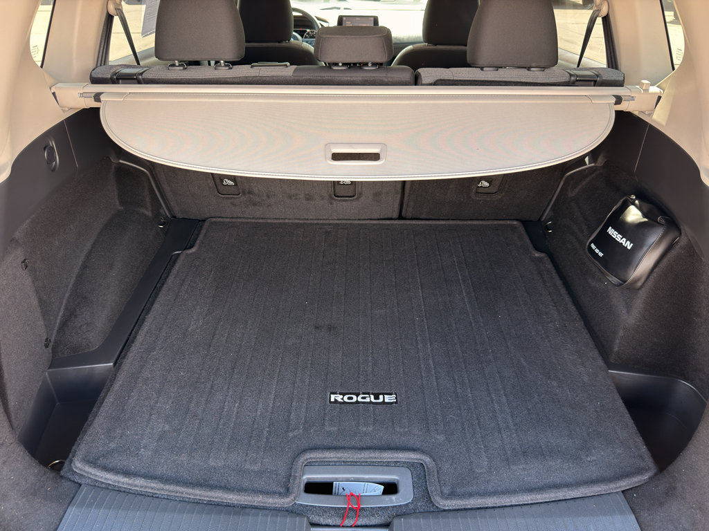 Used 2021 Nissan Rogue S AWD/4WD image 13
