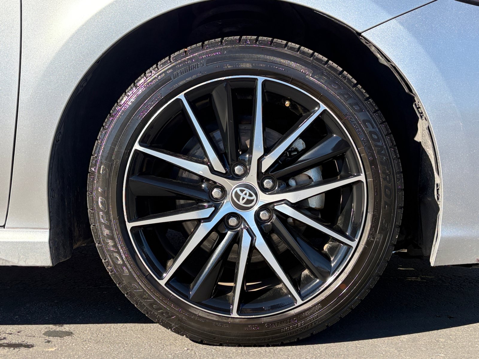 Used 2024 Toyota Camry SE FWD image 30