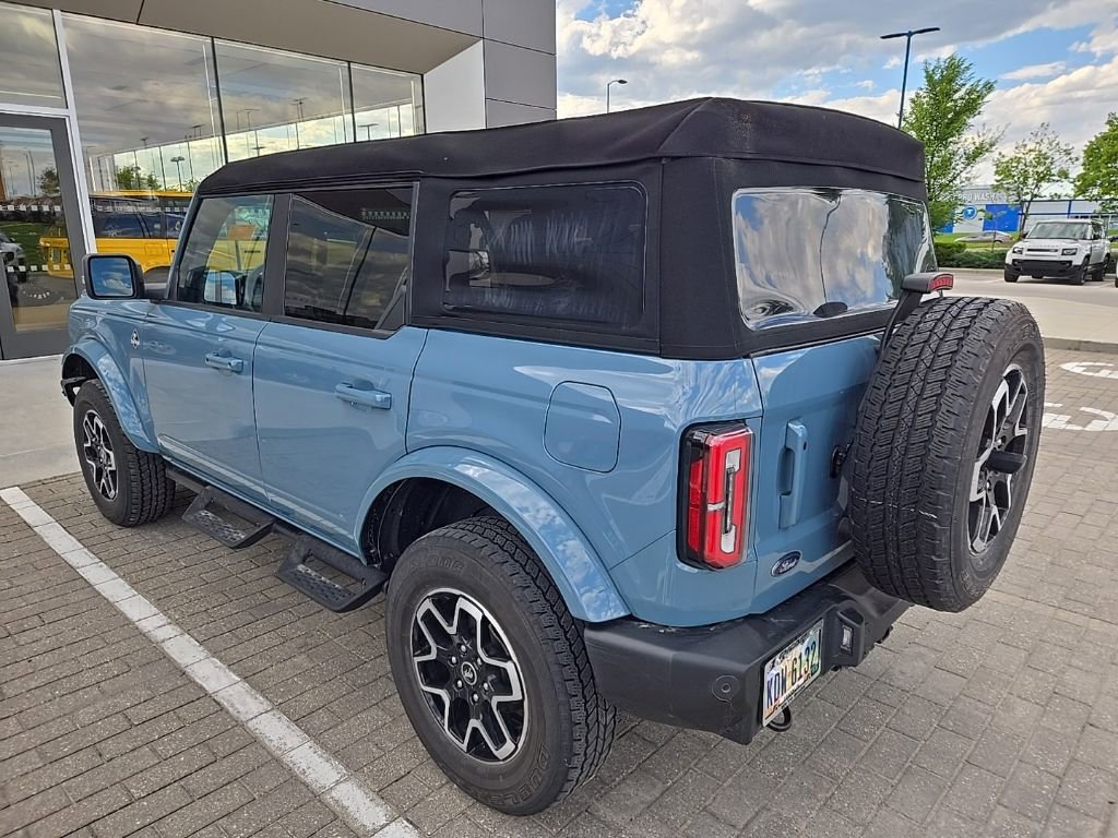 Used 2023 Ford Bronco Outer Banks AWD/4WD image 7