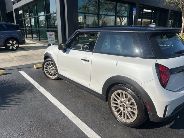 Used 2025 MINI Cooper S image 5