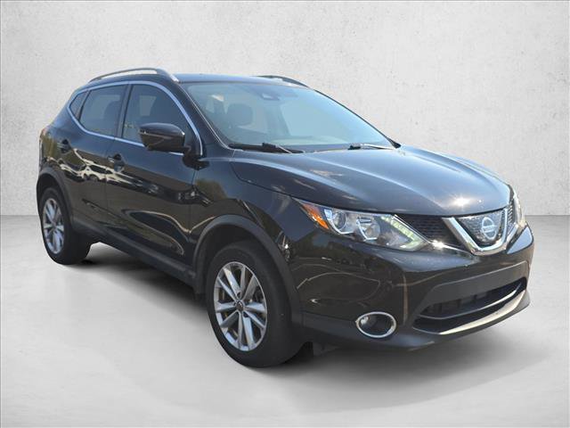 Used 2019 Nissan Rogue Sport SV w/ Technology Package FWD image 3