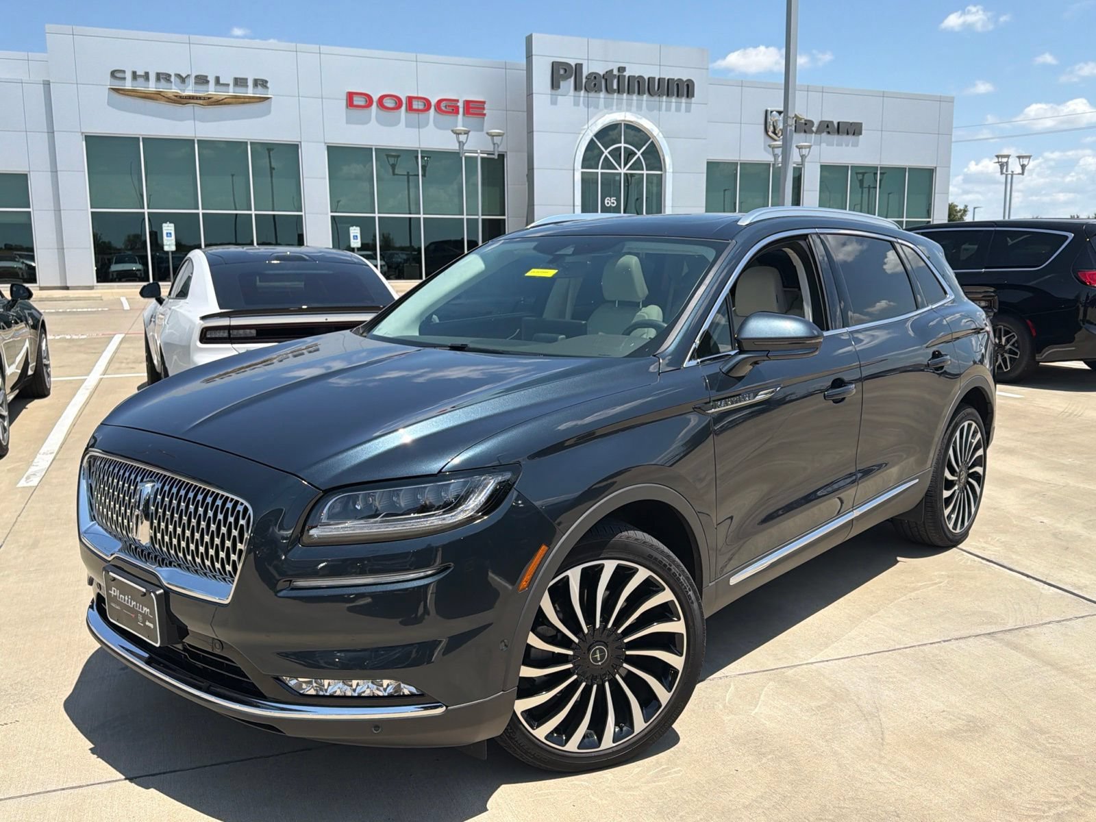 Used 2022 Lincoln Nautilus Black Label w/ Class II Trailer Tow Package
