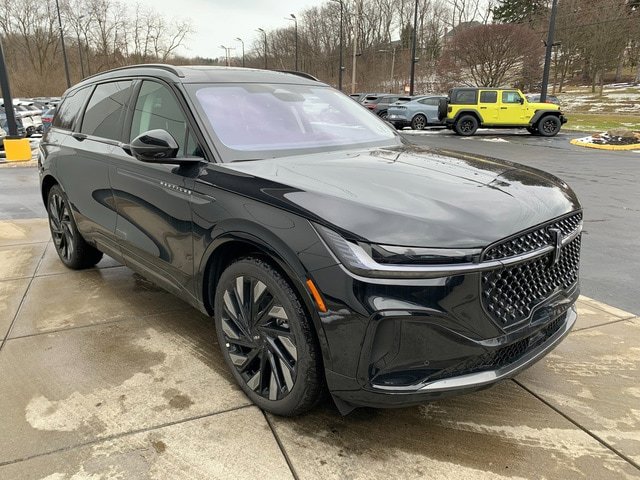New 2026 Lincoln Nautilus Reserve w/ Jet Appearance Package AWD/4WD image 15