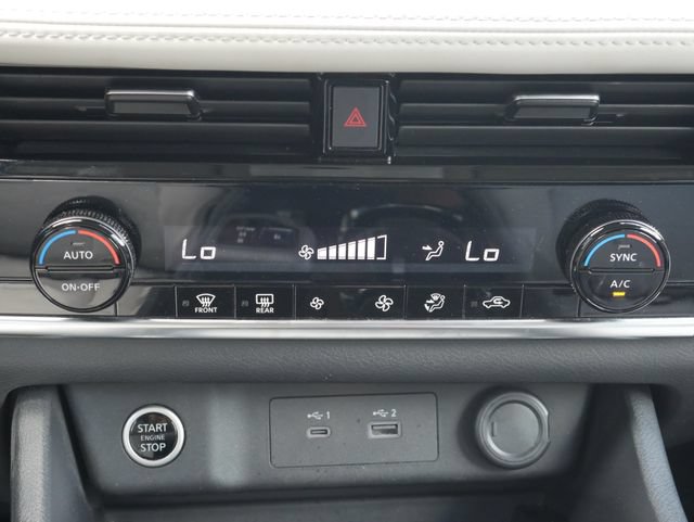 Used 2021 Nissan Rogue SV AWD/4WD image 18