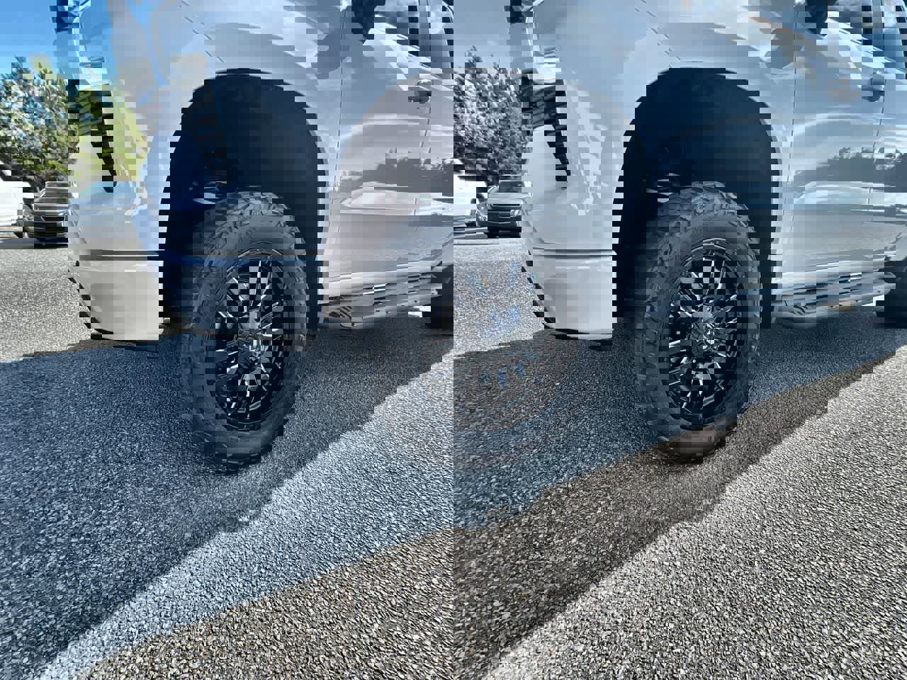 Used 2024 Chevrolet Silverado 1500 RST w/ Z71 Off-Road Package image 31