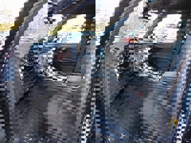 Used 2025 Audi Q7 3.0T Prestige w/ Prestige Package image 2