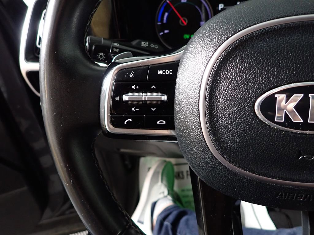Used 2021 Kia Sorento S FWD image 28