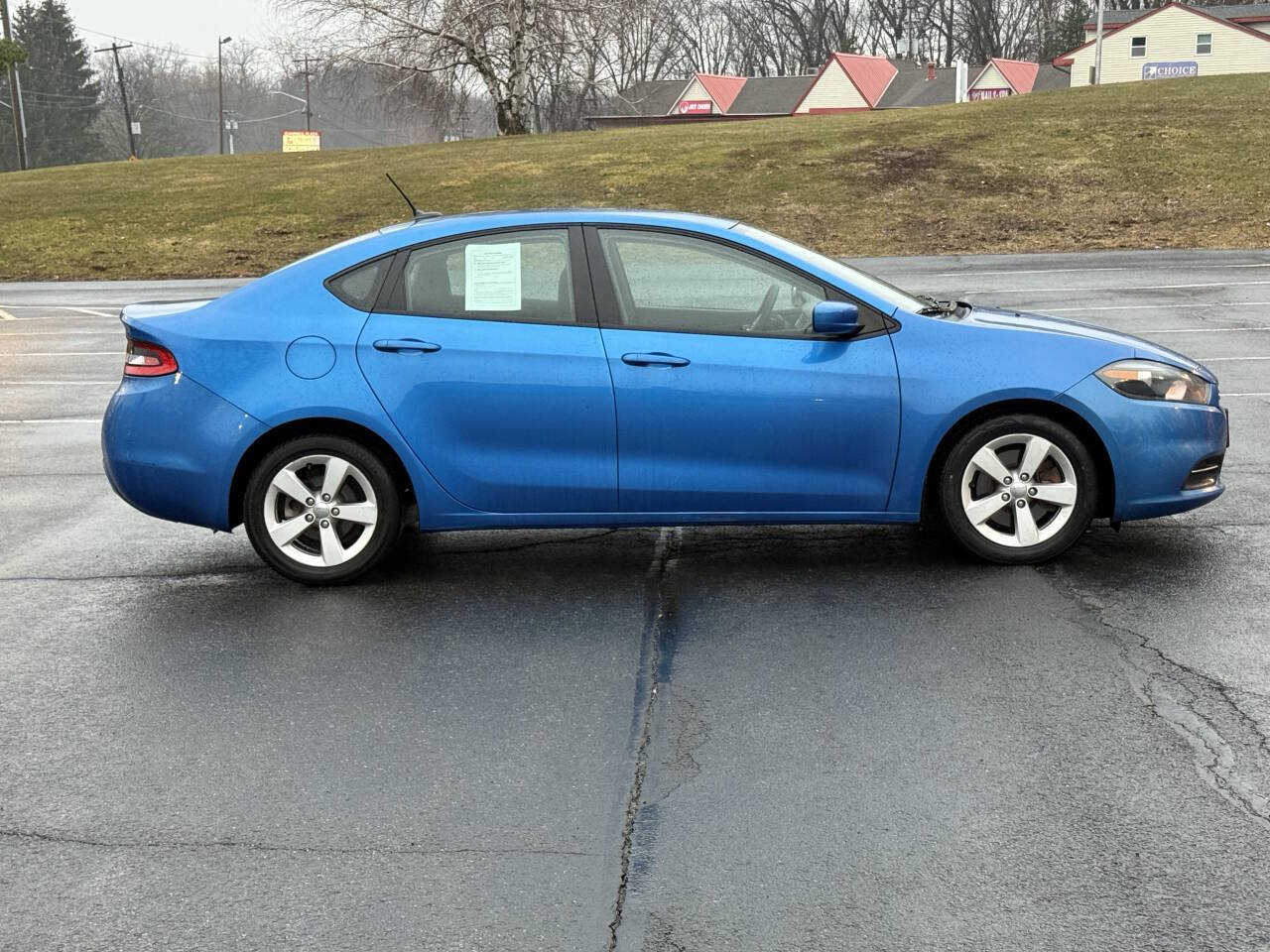 Used 2016 Dodge Dart SXT FWD image 4