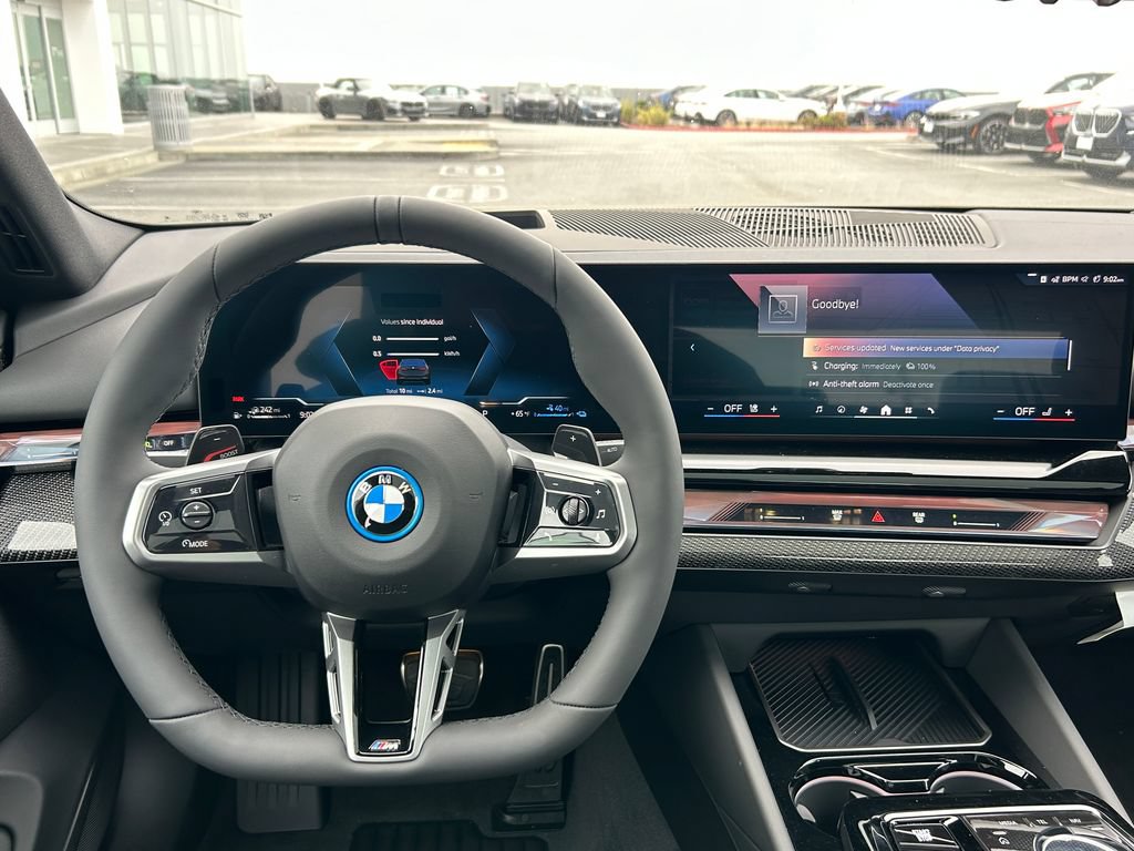 New 2027 BMW 550e xDrive AWD/4WD image 17
