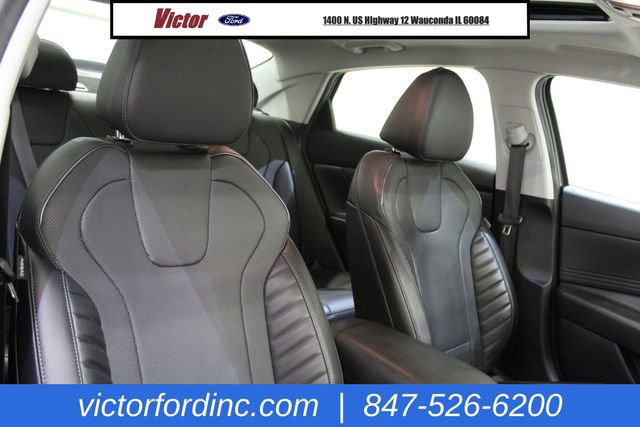 Used 2023 Hyundai Elantra Limited image 20