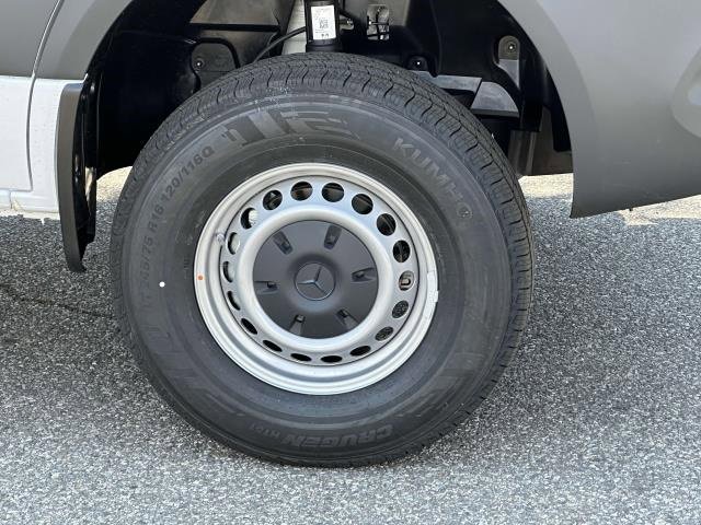 New 2025 Mercedes-Benz Sprinter 2500 image 12