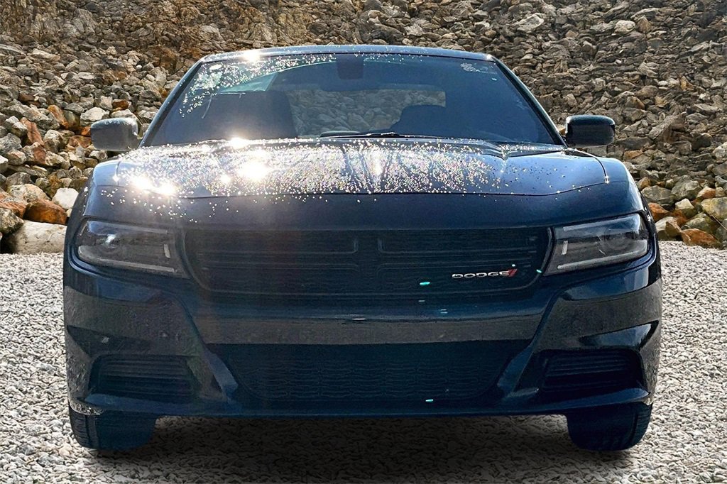 Used 2023 Dodge Charger SXT image 3