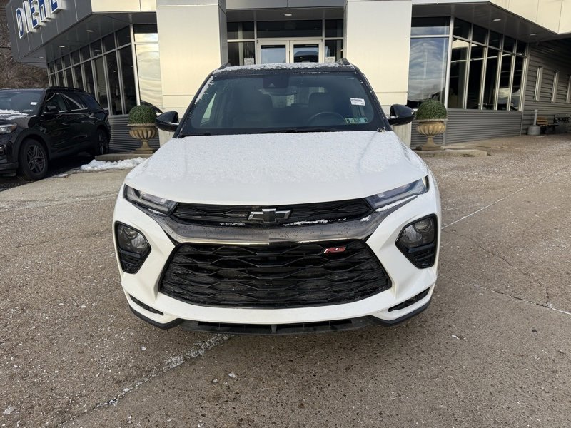 Used 2021 Chevrolet TrailBlazer RS w/ Convenience Package image 2