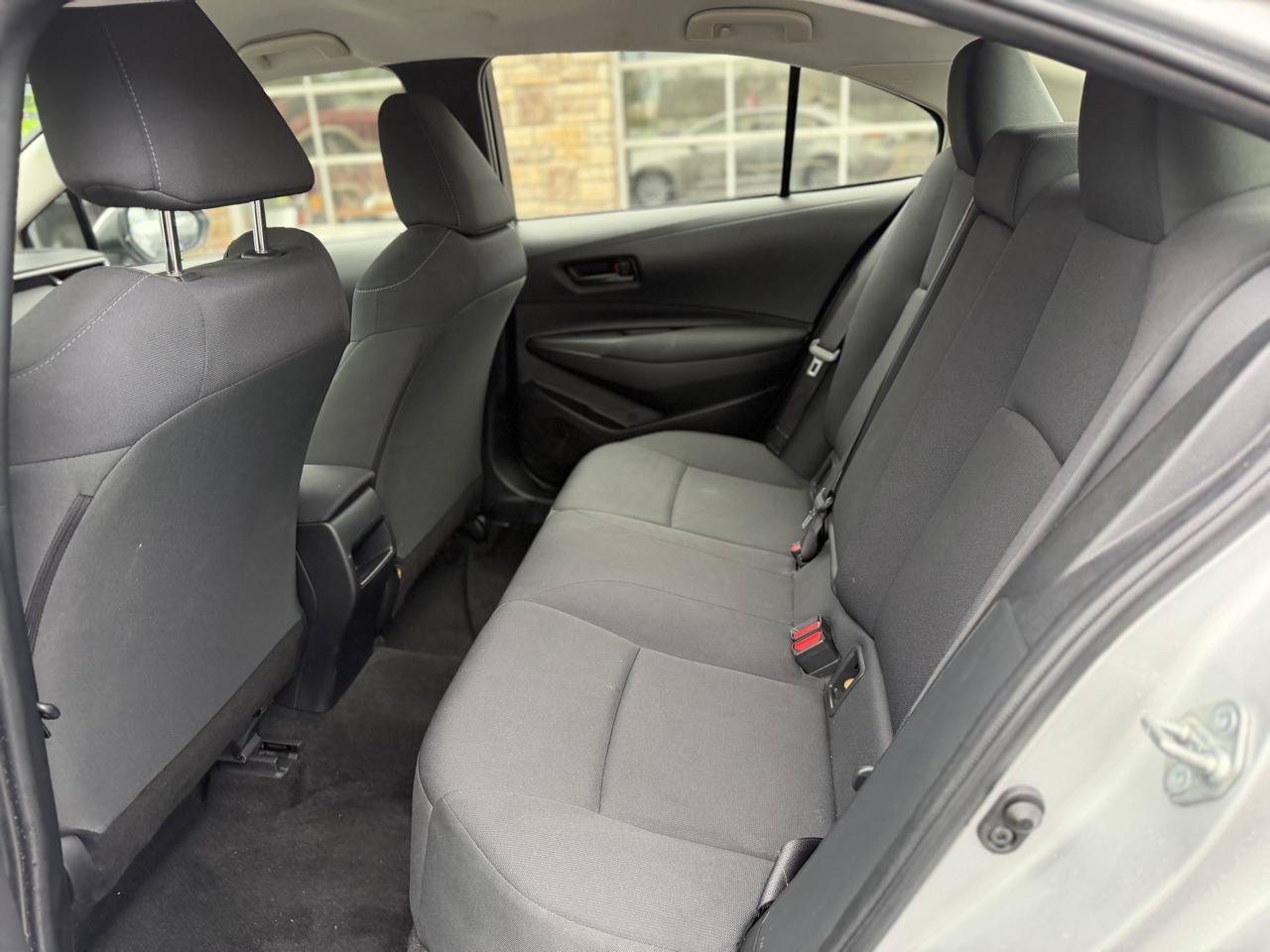 Used 2022 Toyota Corolla LE w/ LE Convenience Package FWD image 16